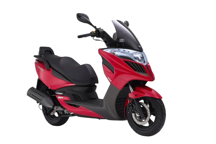 Caballetes y soportes varios originales para Kymco Yager 300 2015