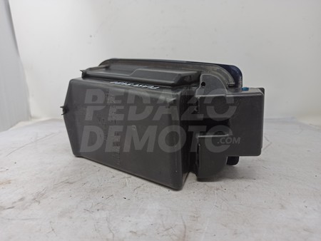 Guantera con tapa Honda Silver Wing 600 2001 - 2008