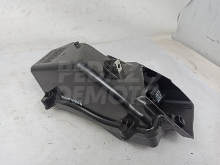 Guantera con toma mechero Honda PCX 125 2014 - 2018