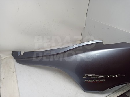 Lateral trasero izquierdo Honda Forza 250 2005 - 2008