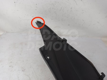 Lateral trasero izquierdo Honda PCX 125 2014 - 2018