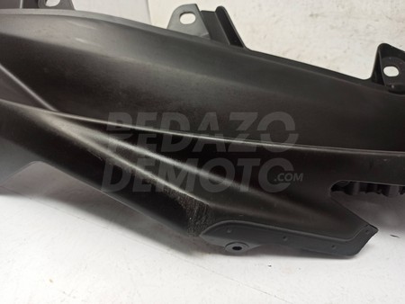 Suelo derecho Yamaha N-Max 125 2017 - 2020