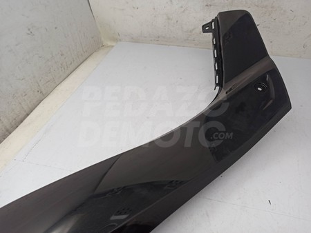 Tapa bajo asiento derecha Yamaha X-Max 125 2018 - 2021