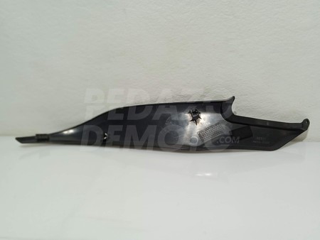 Tapa derecha bajo depósito Kawasaki ER 6F- 650 2009 - 2011