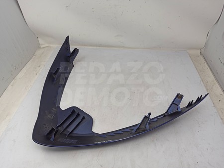 Tapa frontal búmerang Suzuki Burgman 125 2007 - 2015