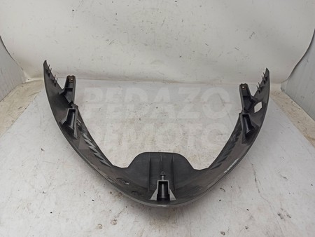 Tapa frontal central Suzuki Burgman 200 2007 - 2015