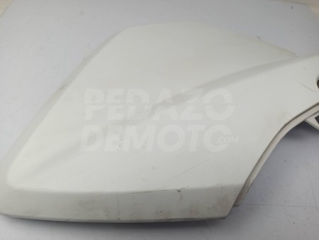 Tapa frontal derecha Yamaha X-Max 250 2014 - 2017