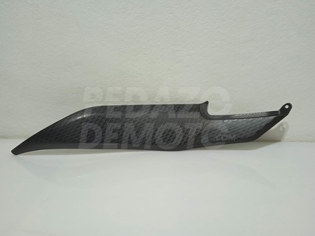 Tapa izquierda bajo depósito Kawasaki ER 6F- 650 2009 - 2011