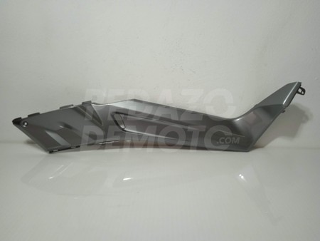 Tapa lateral central derecha Yamaha X-Max 250 2005 - 2009