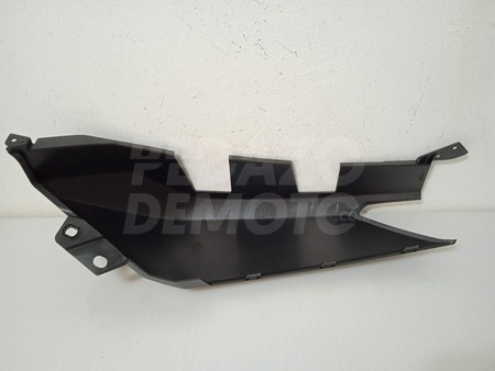 Tapa lateral derecha Yamaha X-Max 400 2014 - 2017