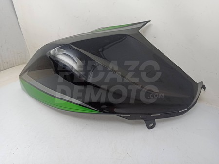 Tapa lateral izquierda depósito Kawasaki Z 800 2013 - 2015