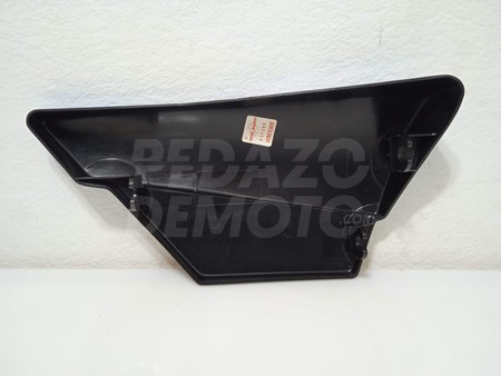 Tapa lateral izquierda Yamaha SR- 250 1980 - 1989