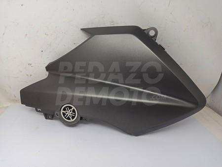 Tapa frontal izquierda Yamaha X-Max 250 2014 - 2017