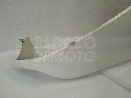 Tapa lateral trasera derecha Piaggio X7 125