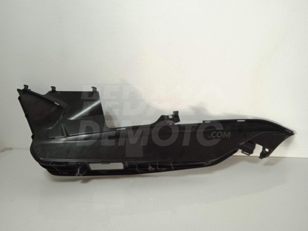 Tapa suelo derecho Honda Forza 300 2013 - 2016