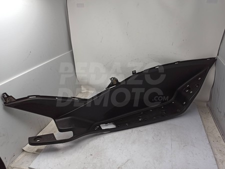 Tapa suelo derecho Honda PCX 125 2014 - 2018