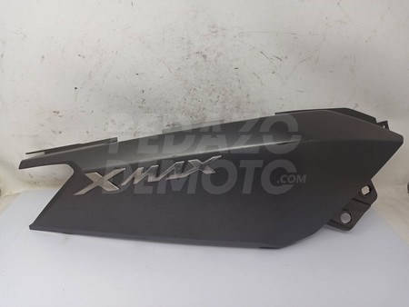 Tapa trasera derecha Yamaha X-Max 125 2014 - 2017