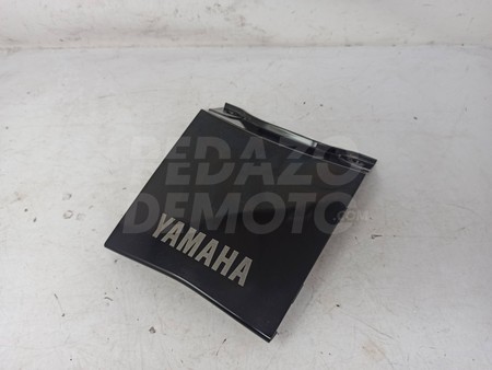 Tapa unión trasera Yamaha YBR 125 2010 - 2014